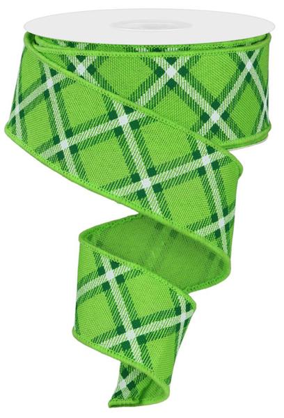 a green and white plaid ribbon on a white background