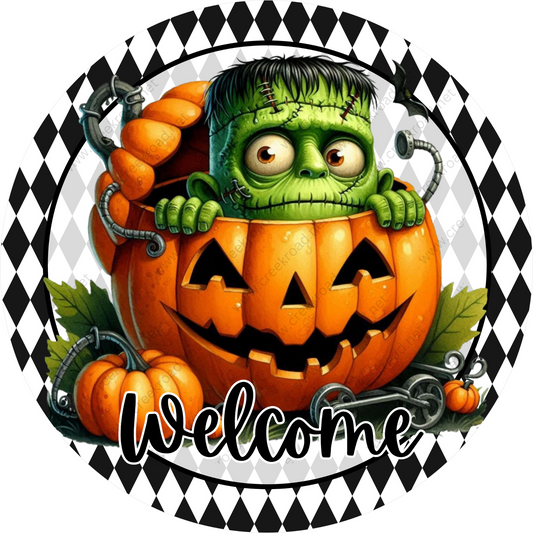 a picture of a jack - o - lantern with a welcome sign